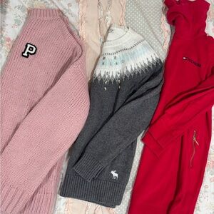 BUNDLE| 3 sweaters